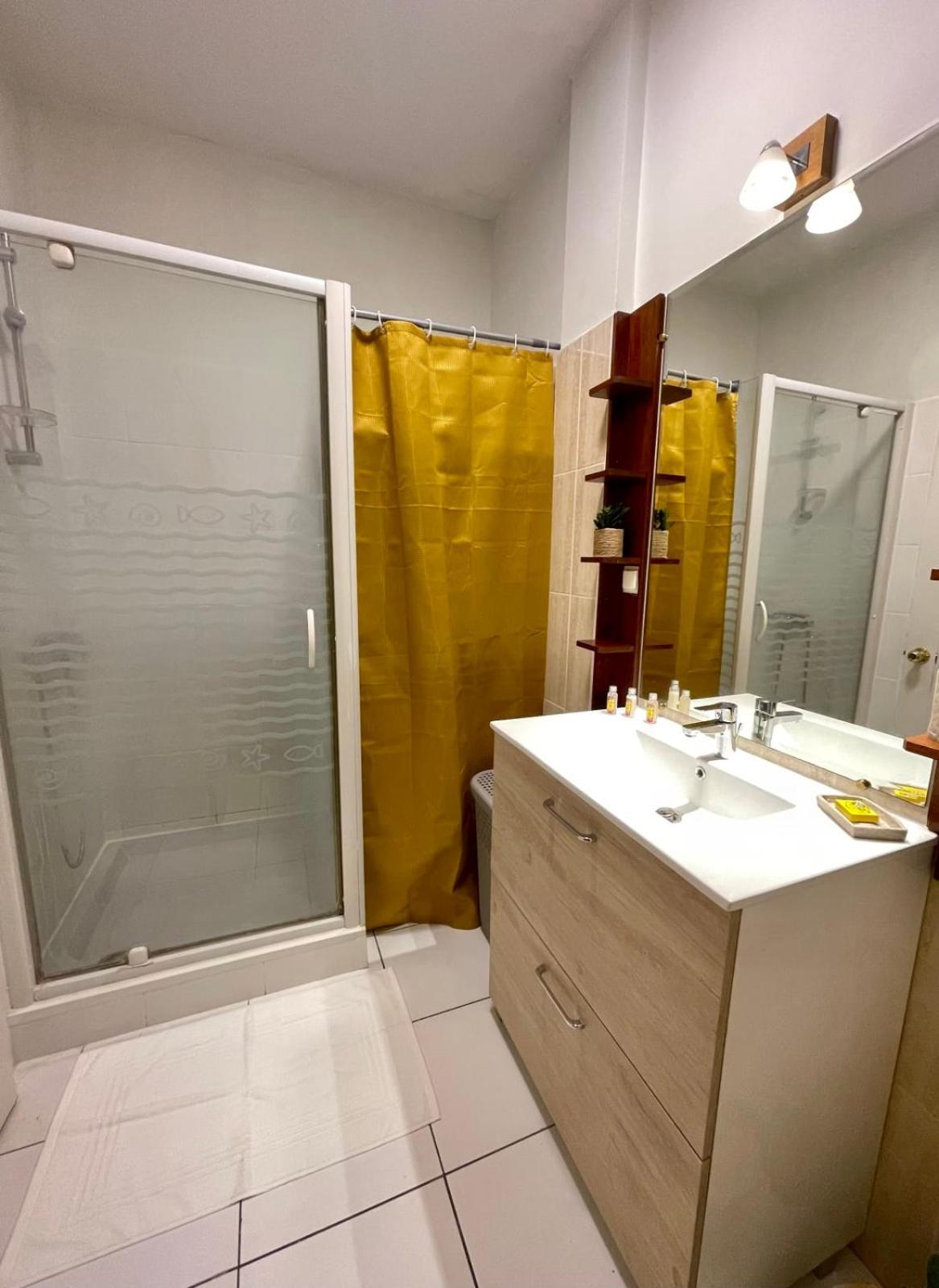 Studio Sunny - Pool - Wifi - Ac Papeete Papeete  Ngoại thất bức ảnh